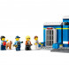 Конструктор LEGO City 60370 Побег из полицейского участка в Красноярске