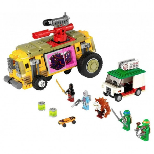 Конструктор Lego 79104 Teenage Mutant Ninja Turtles Погоня на панцирном танке в Красноярске